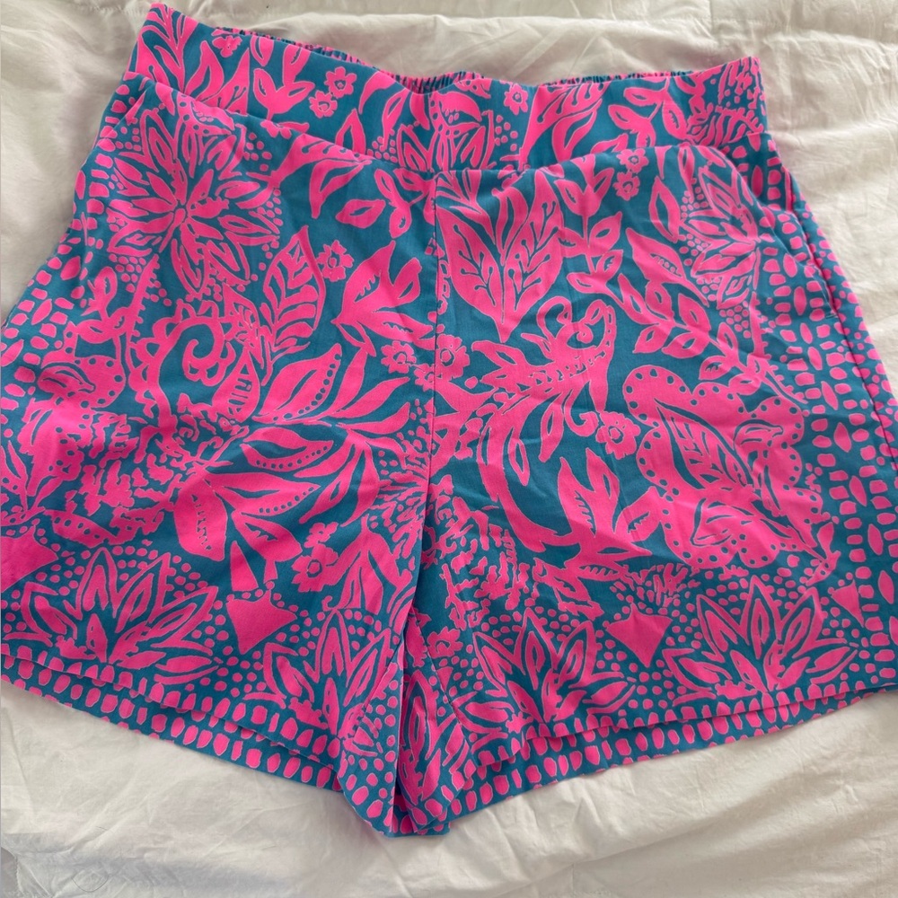 Lilly Pulitzer Neilah shorts Aura Pink Leaf Medium